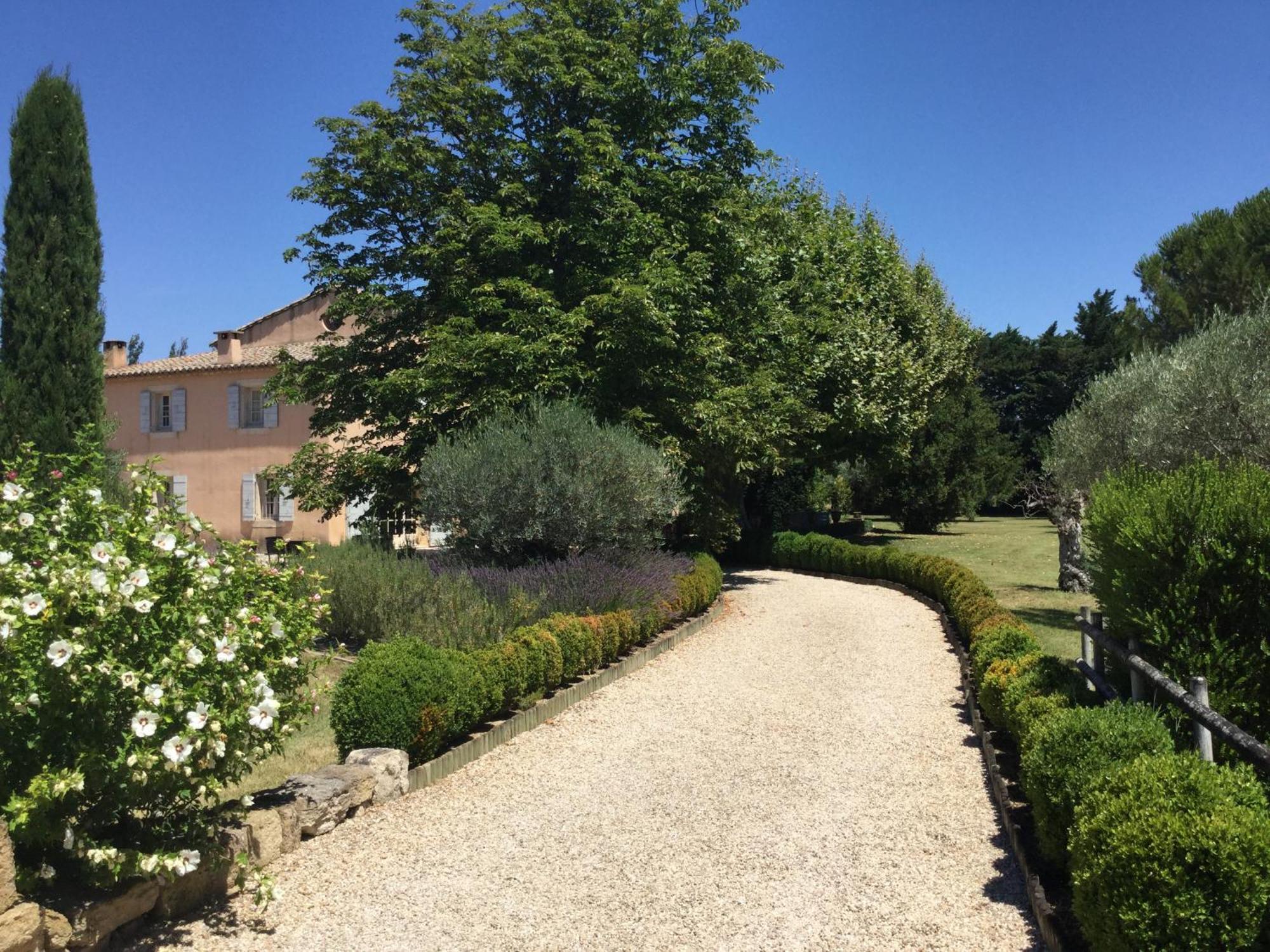 Typical Provencal Farm House Close To L'Isle Sur La Sorgue - 12 Persons Cavaillon Zewnętrze zdjęcie