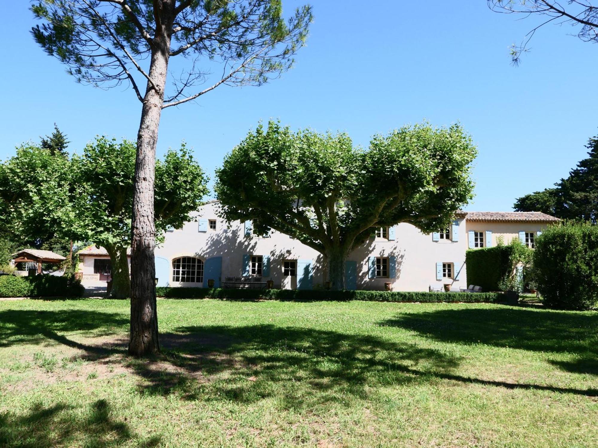 Typical Provencal Farm House Close To L'Isle Sur La Sorgue - 12 Persons Cavaillon Zewnętrze zdjęcie